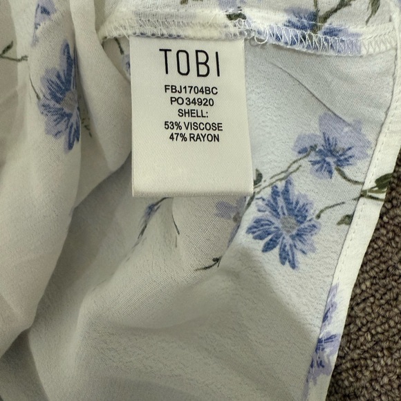 Tobi Show Some Skin White Floral Romper, medium - Picture 4 of 6